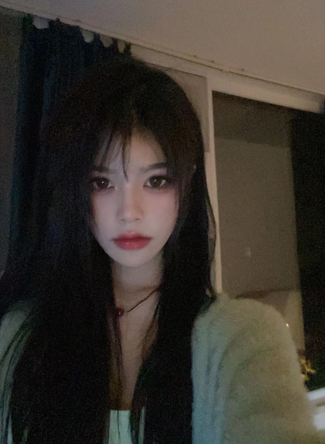 颜值高，绝对嫩的出水