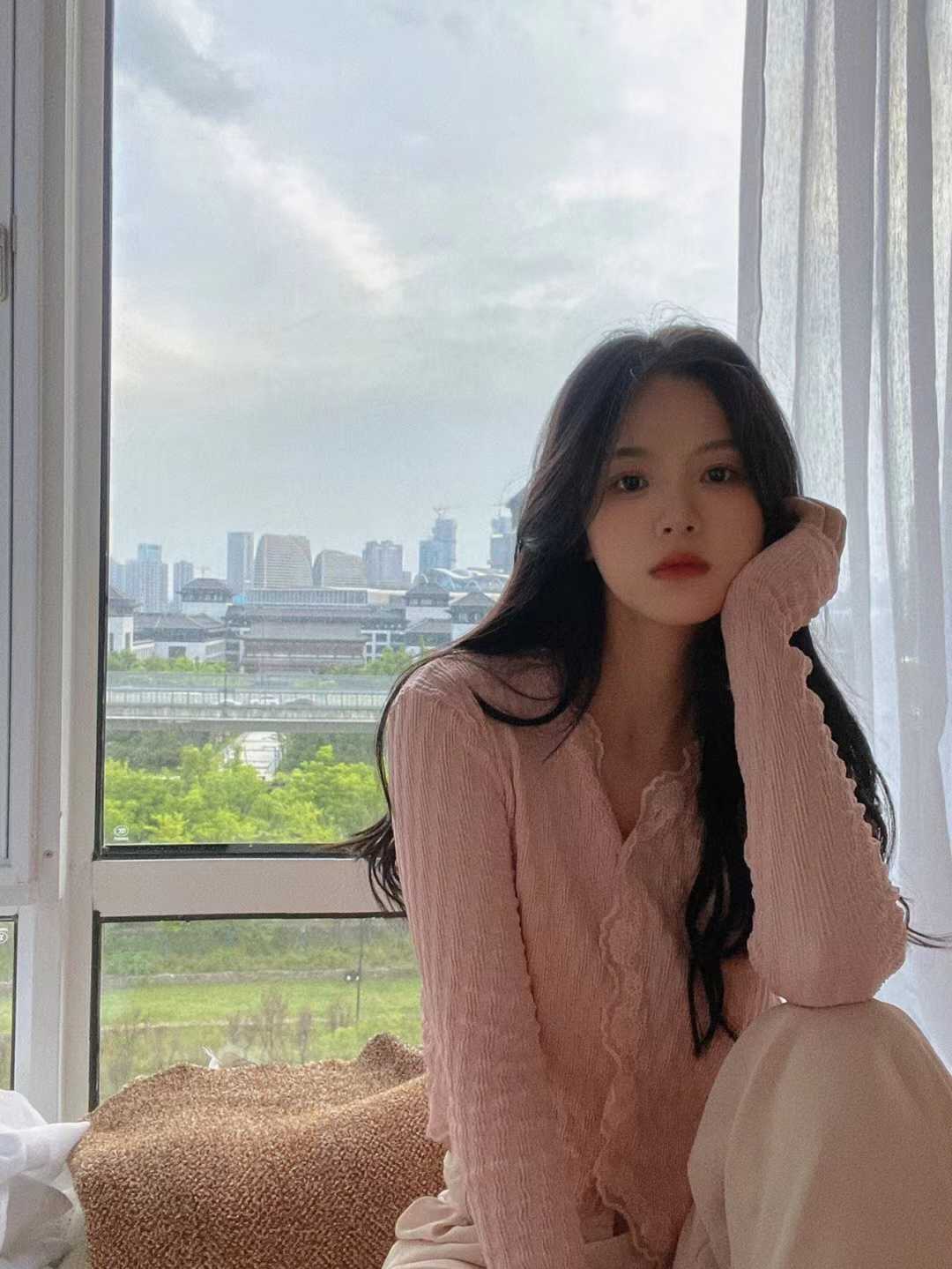 中午12点到凌晨两点