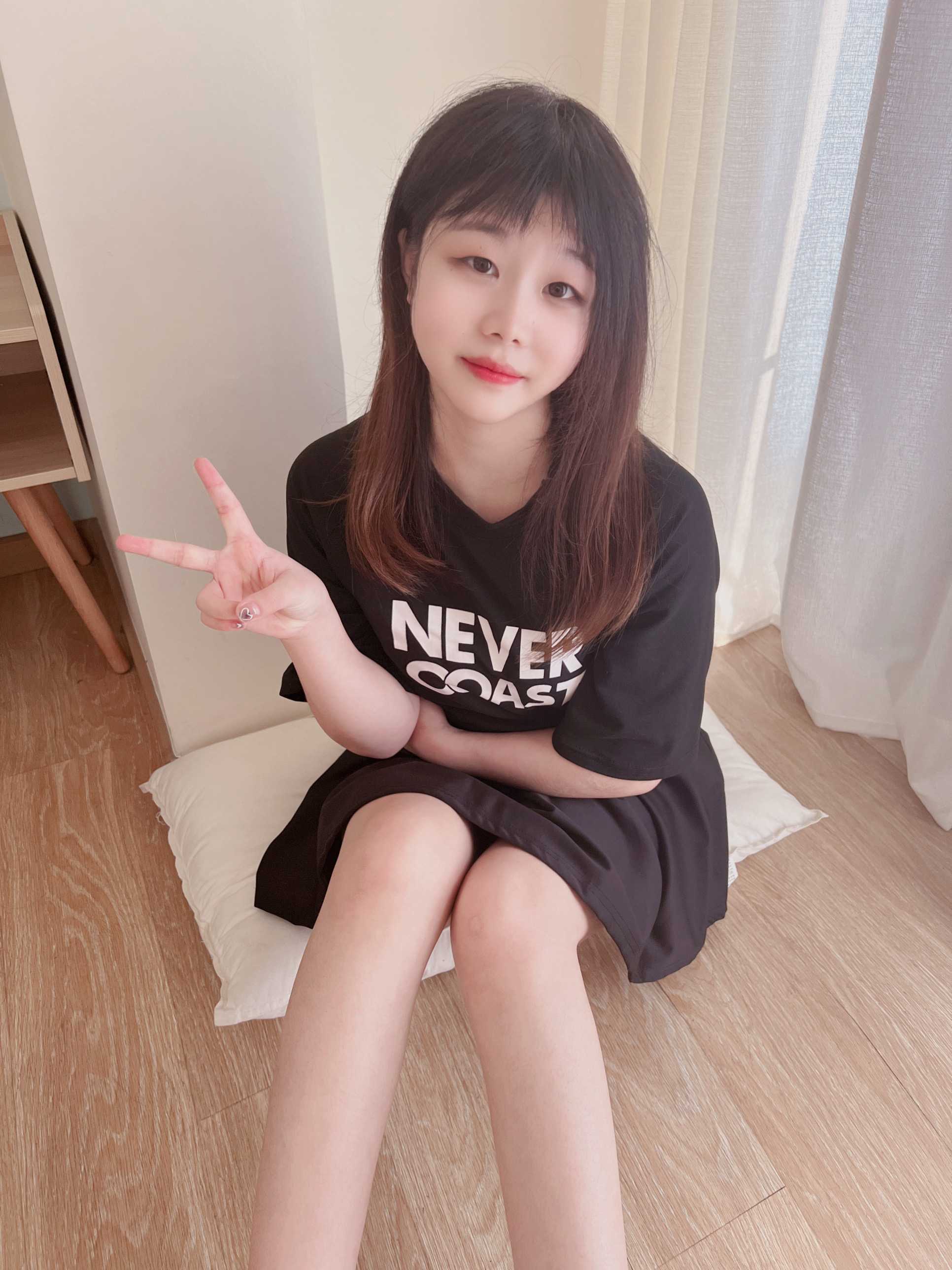 新人00后小嫩妹