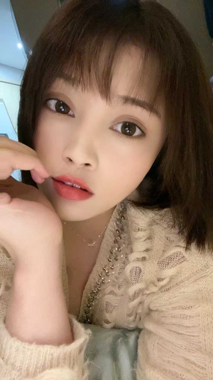 杭州小辛芷蕾，kh好年轻漂亮