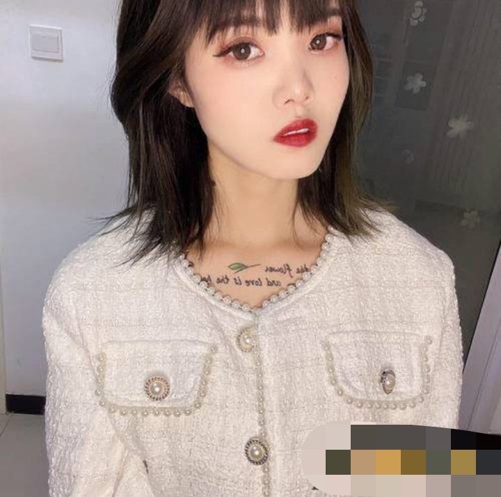 兼职妹妹赚生活费