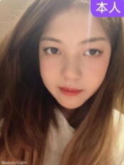 情趣吊带丝袜清纯脸庞女孩自做自聊