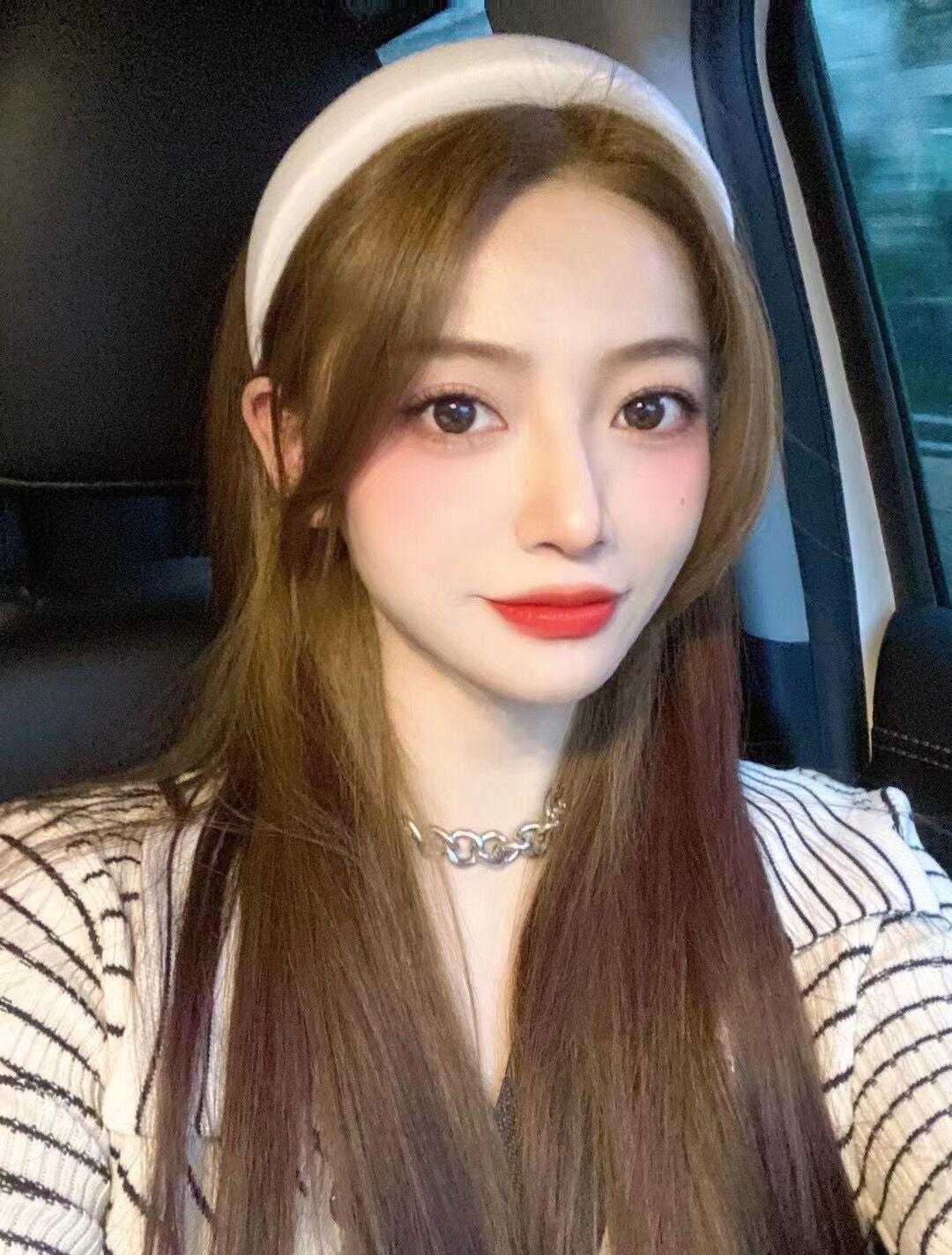 年轻小姐姐，身材真好，水儿也多