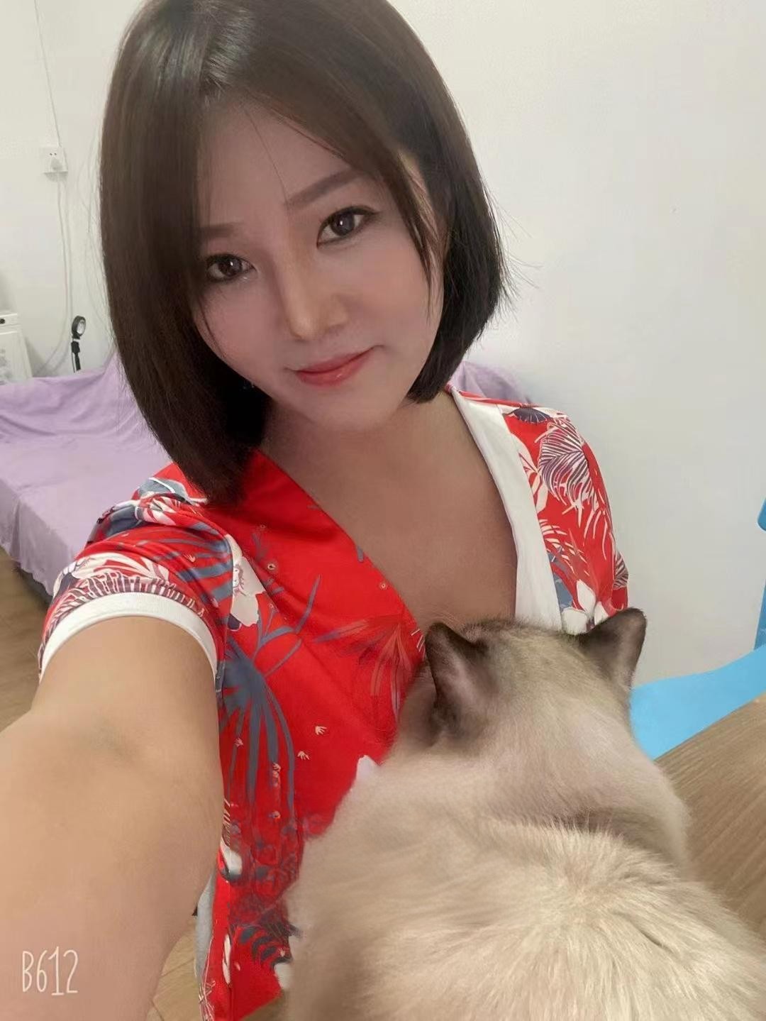 坂田宠儿，会所出来的