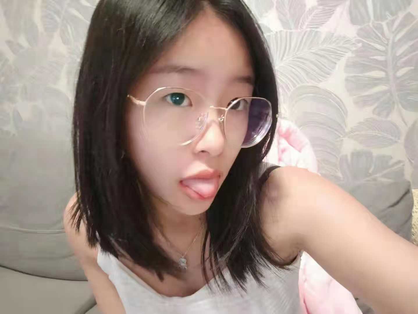 驷马桥童颜漂亮小可爱