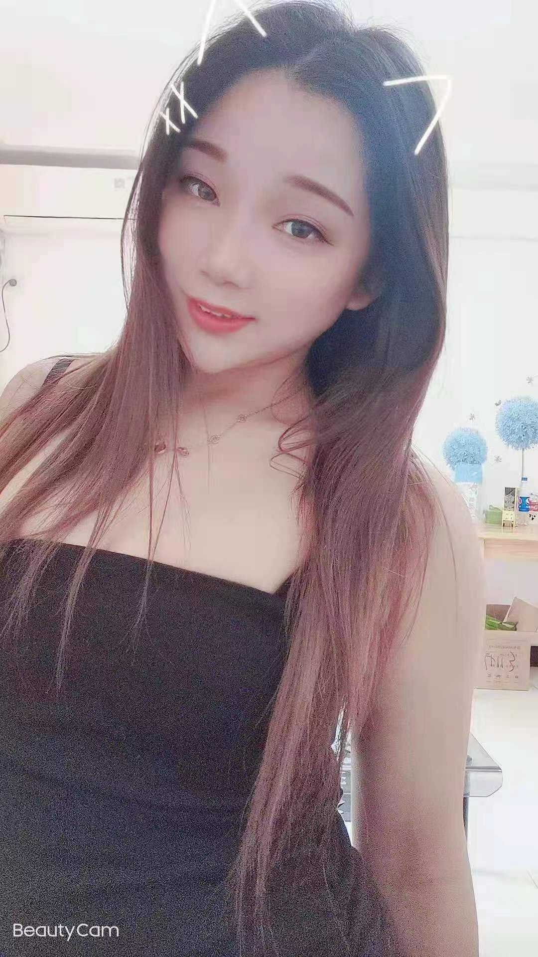 长相甜美 温柔淑女 女朋友般的体验服务:情趣互动 全身按摩 鸳鸯浴 调情