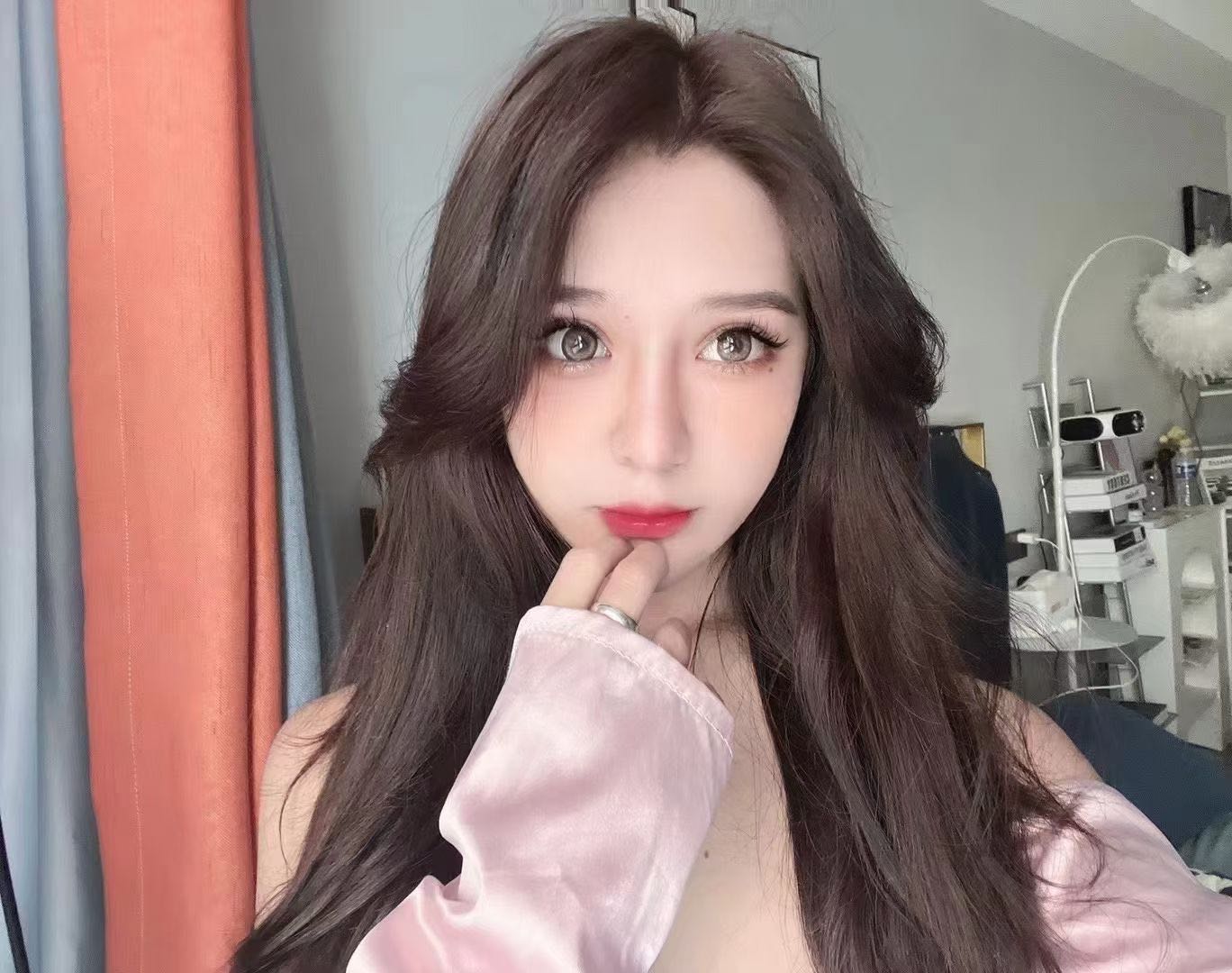 玩的开 性格很好的妹子