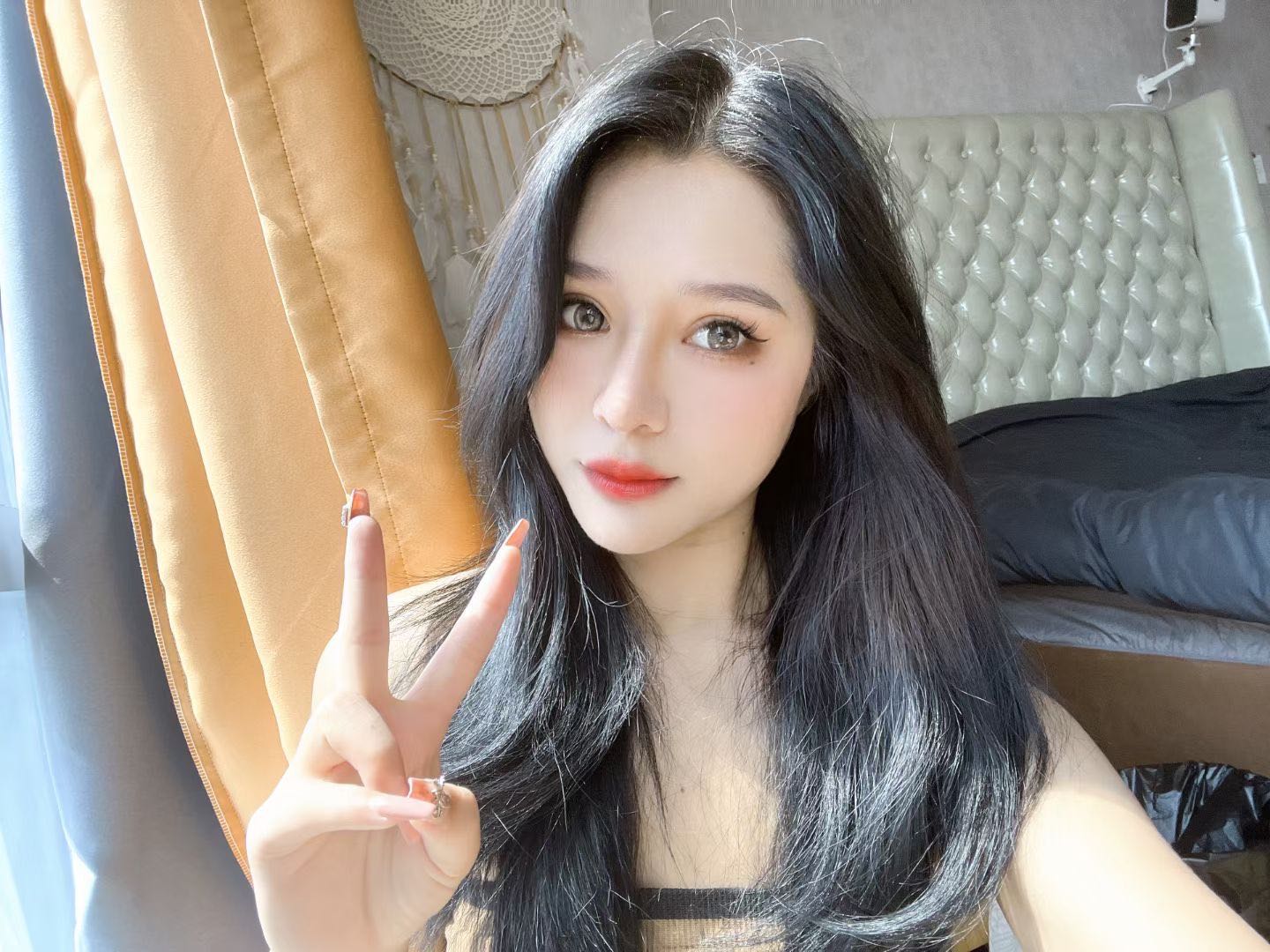 玩的开 性格很好的妹子