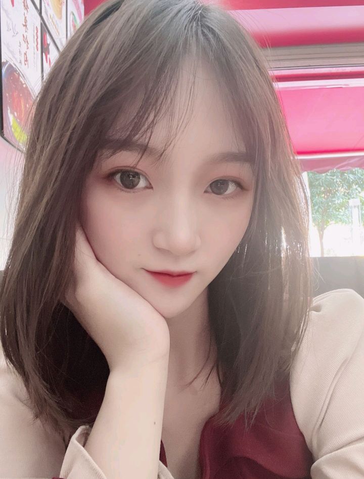 南宁03年小姐姐