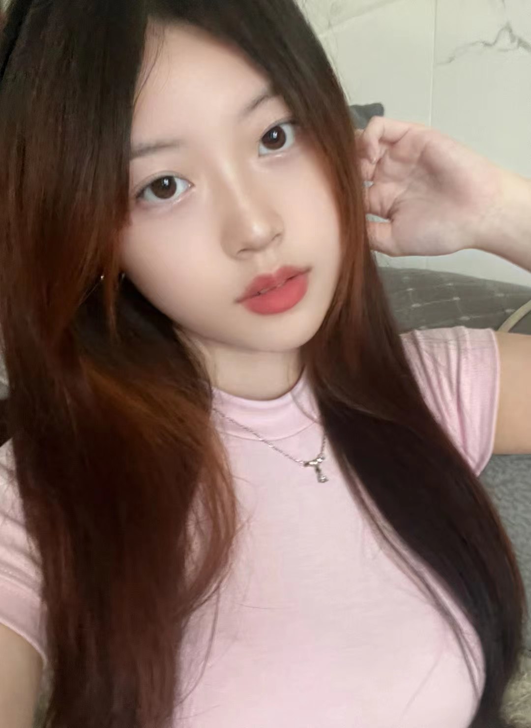 极品大胸美女，温柔体贴