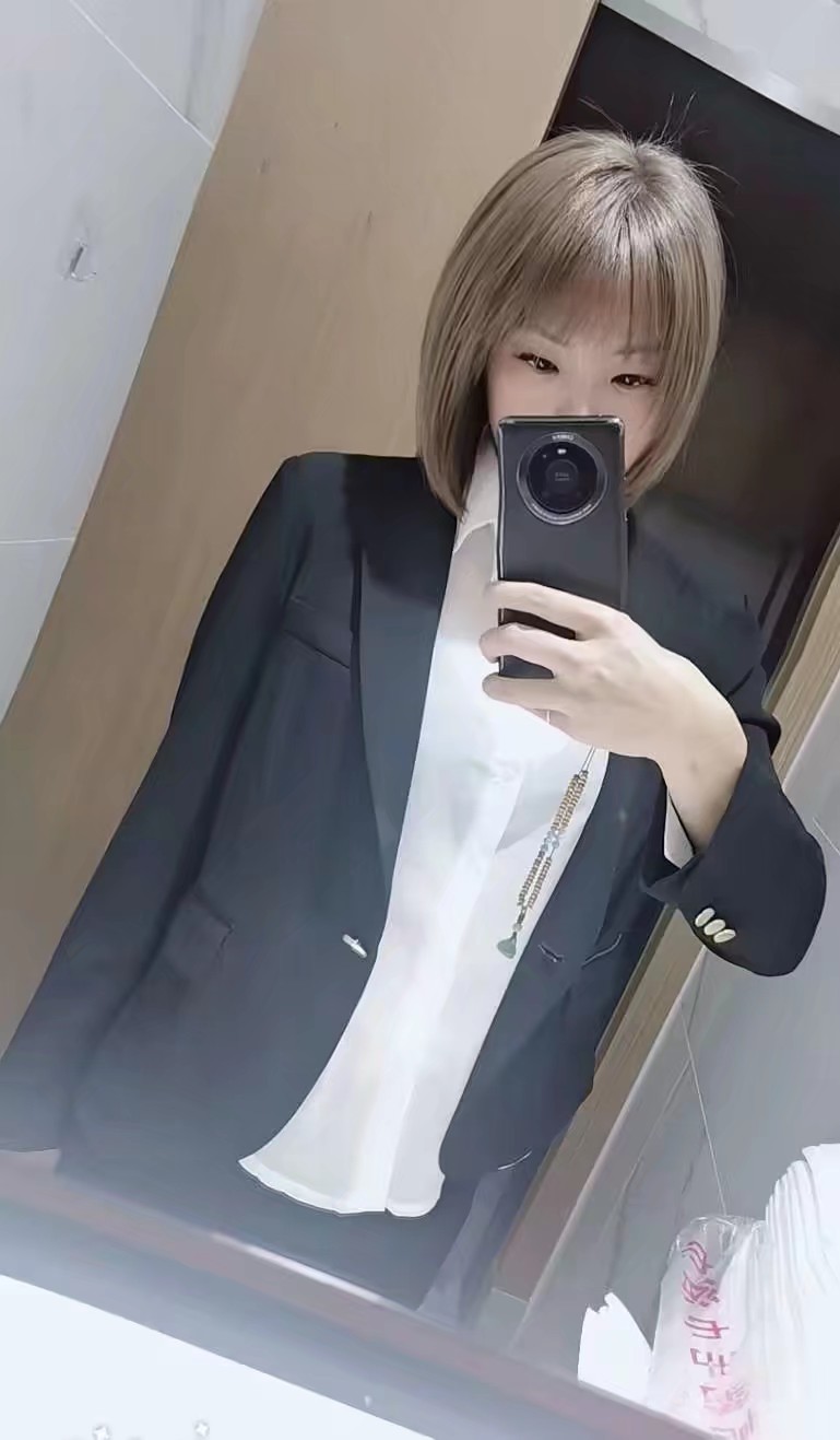 东莞南城很有气质的小姐姐