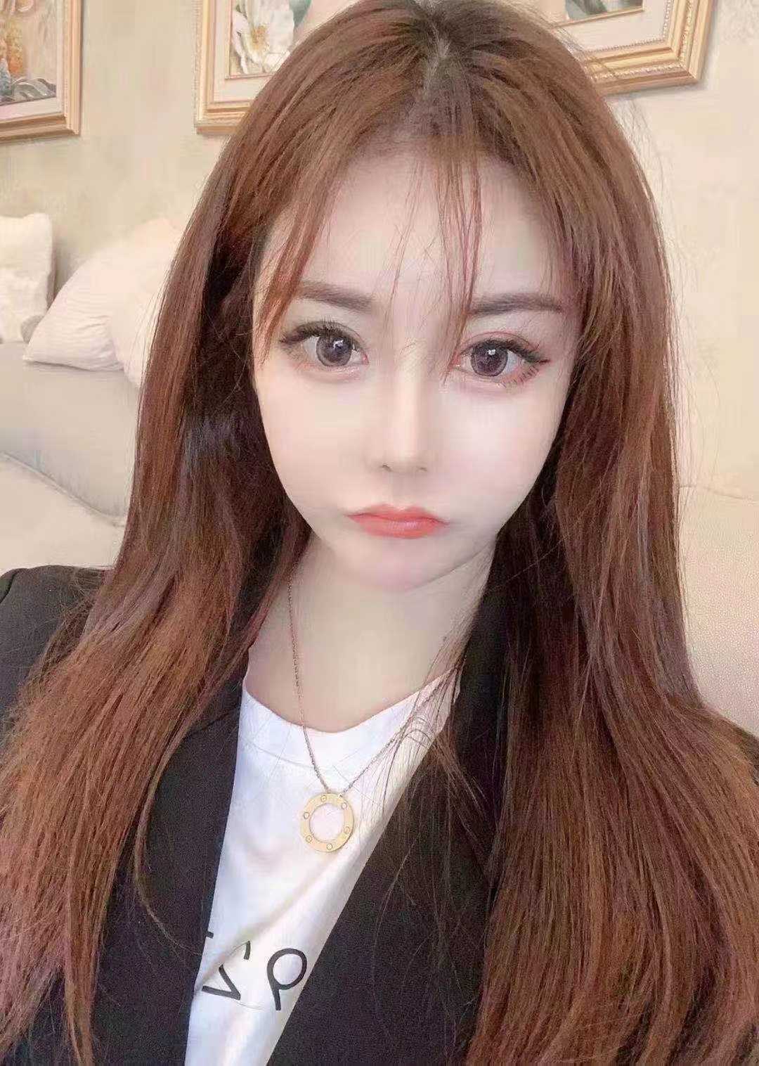 大胸御姐范，值得体验