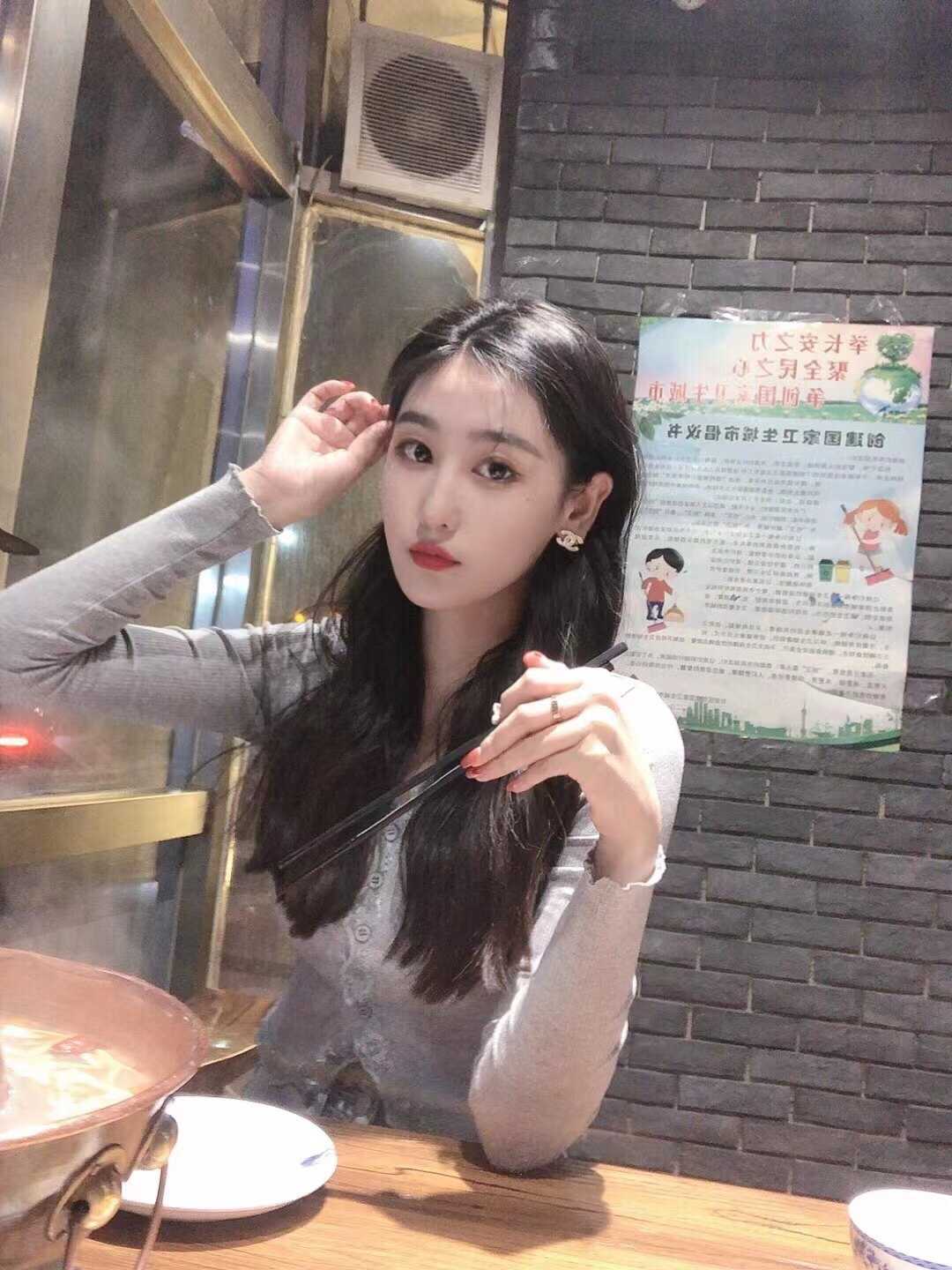 服务系妹子貂蝉