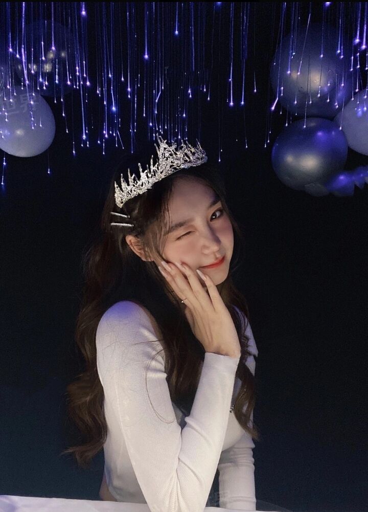 重庆高颜值邻家型女孩