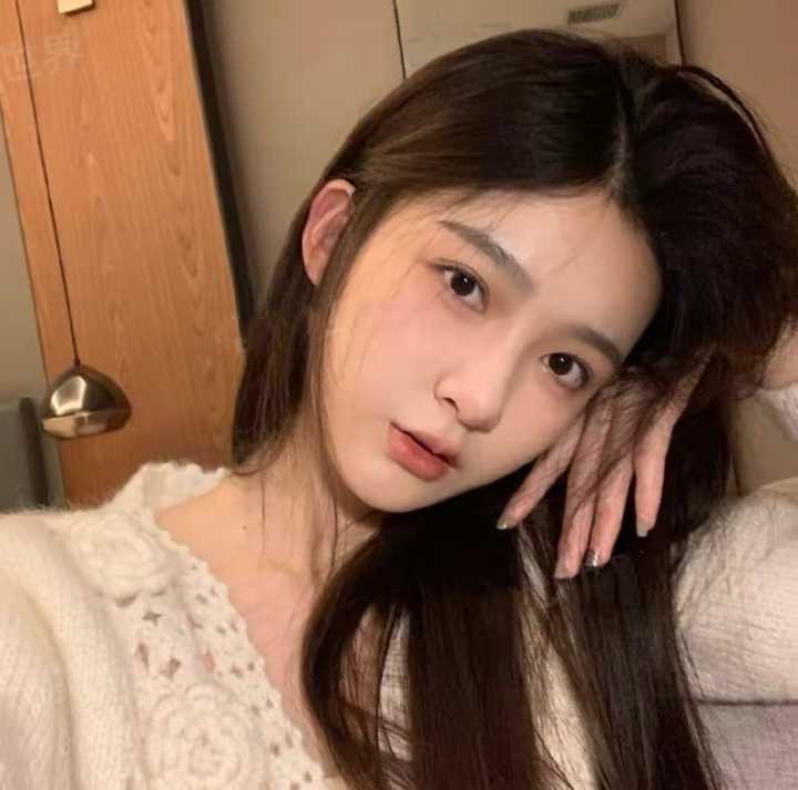 重庆御姐可甜可盐日韩风