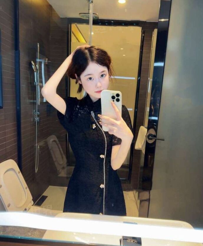 重庆软萌萝莉学生妹