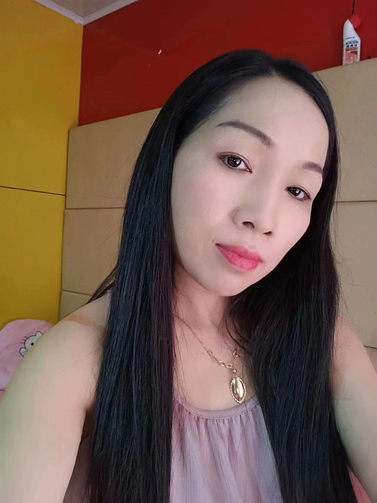 口的很舒服，忍不住爆在她嘴里
