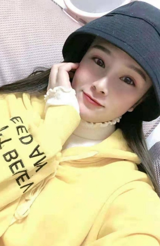 龙岗区洋洋小美女