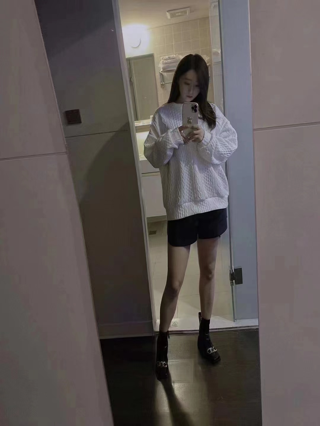 南谯身材不错不的妹子