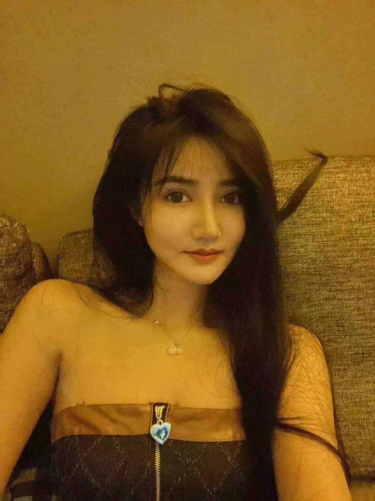 妹子很热情，性格相当好