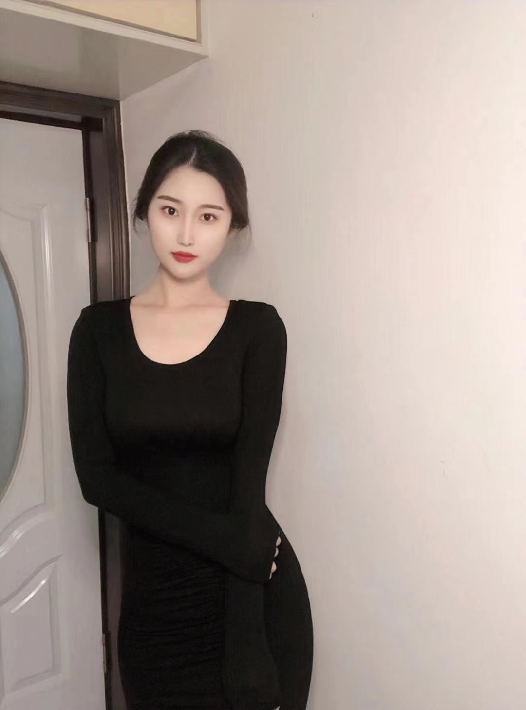 滑滑的 咕叽咕叽的 挺sao的小sao货