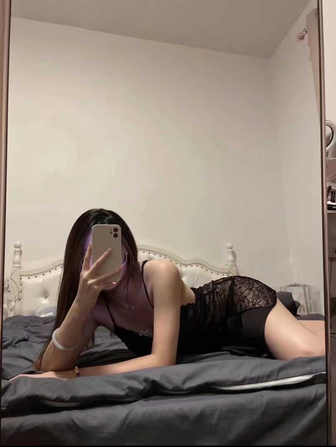 黄岛区银领国际性感妹子