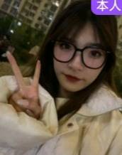 娇小的妹子直接抱起来艹