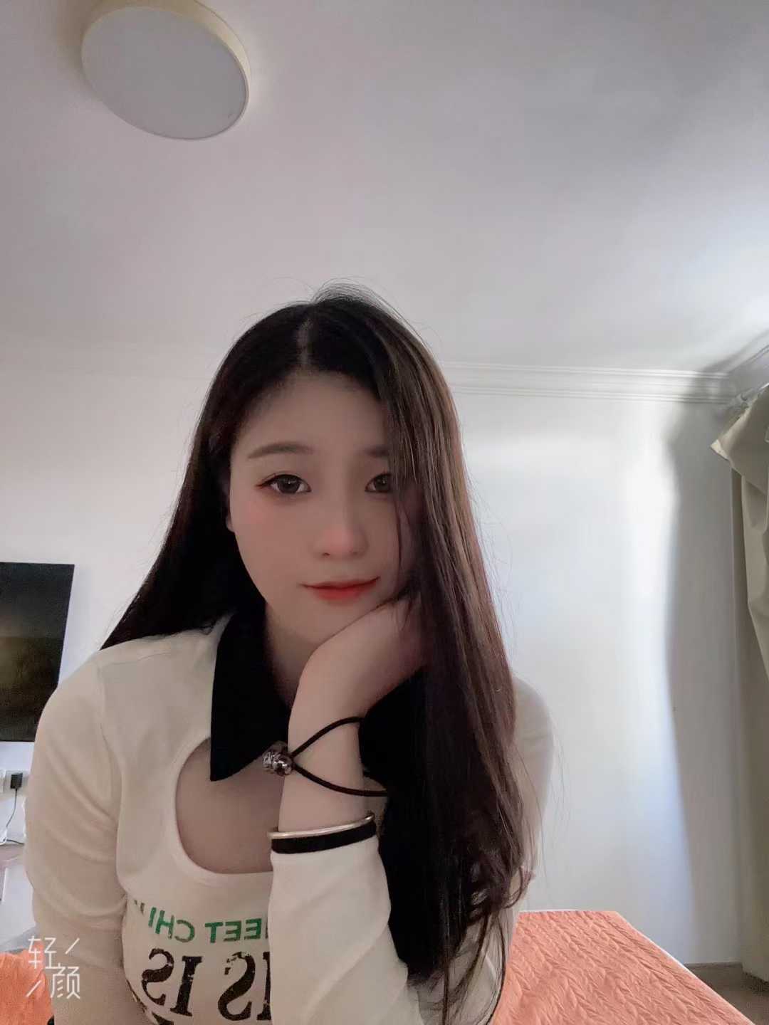 黄埔清纯服务系露露