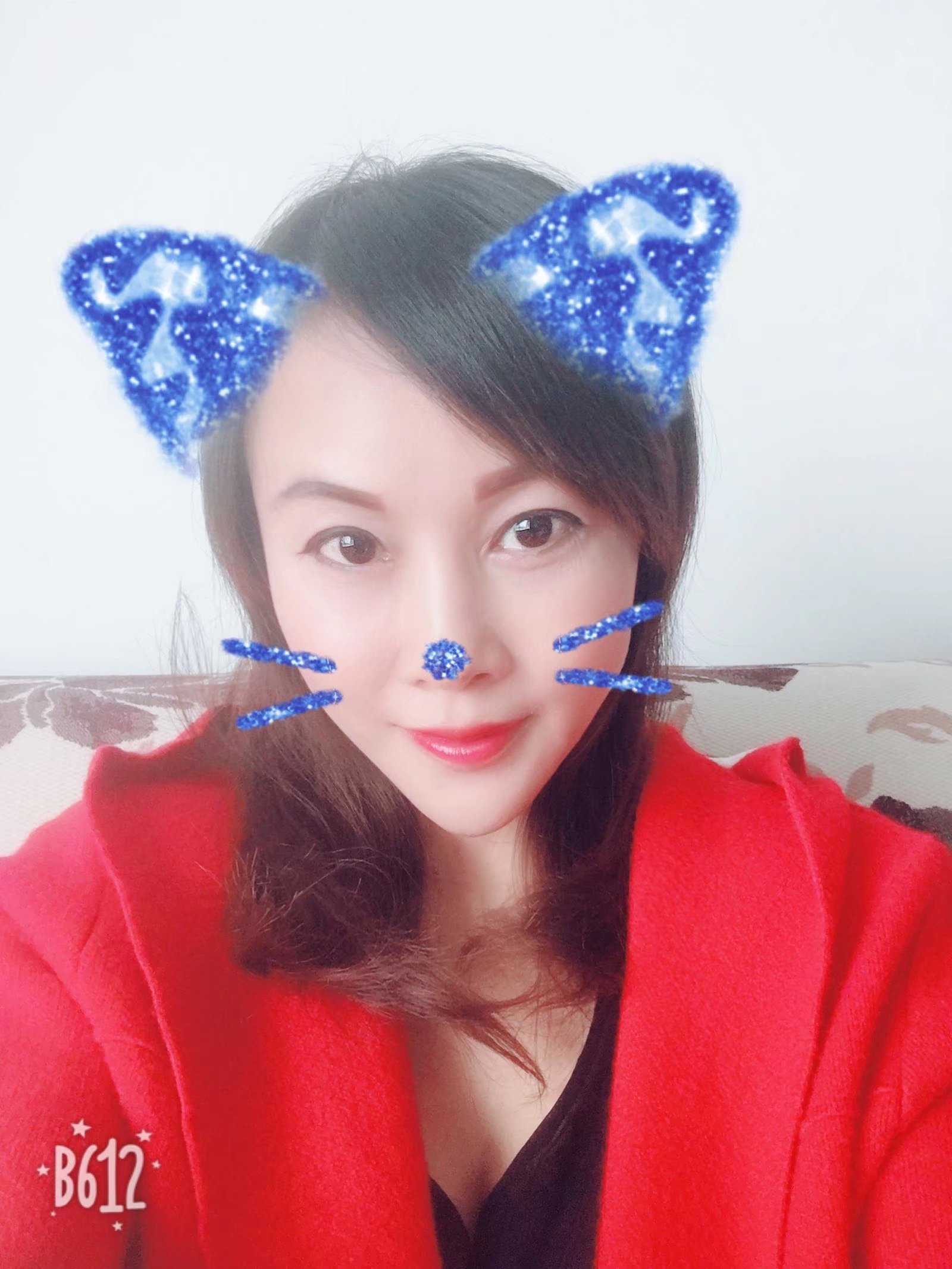 服务霸道的兼职少妇