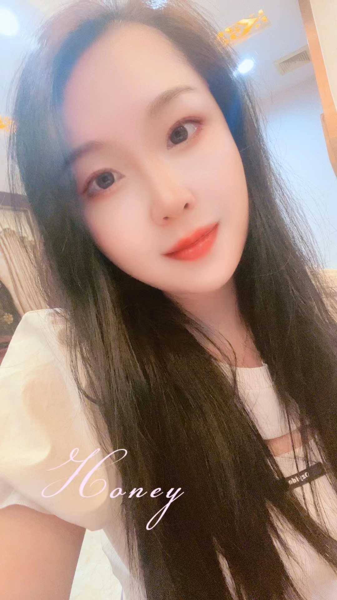 胸大臀翘，性价比高