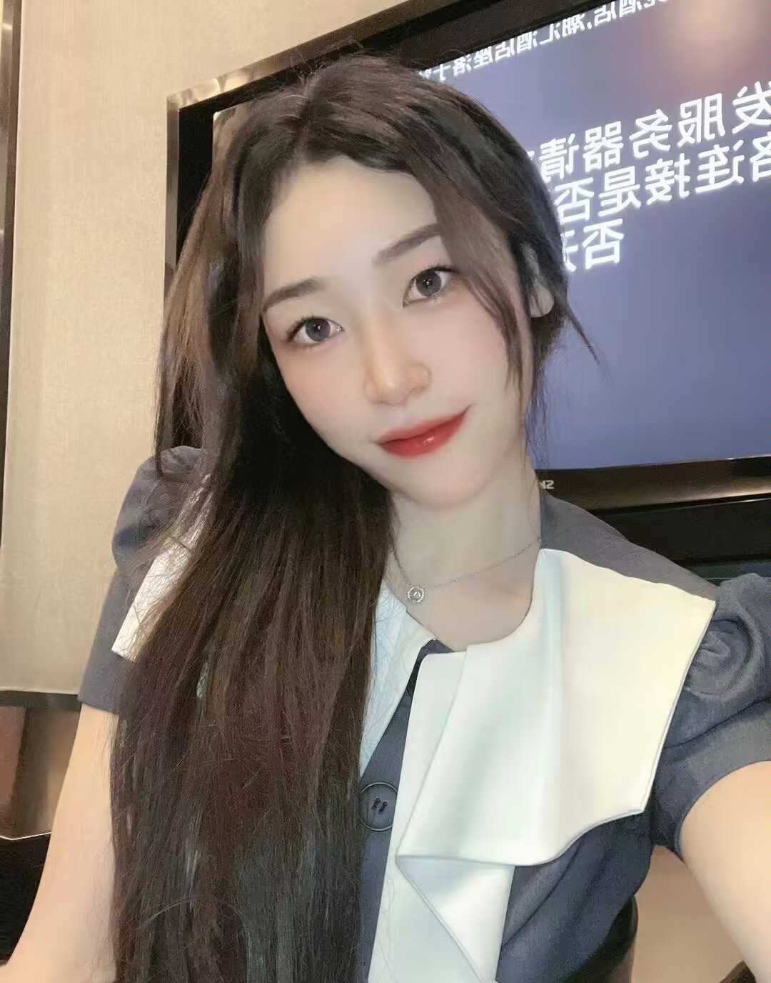 天河温柔体贴的妹妹安妮