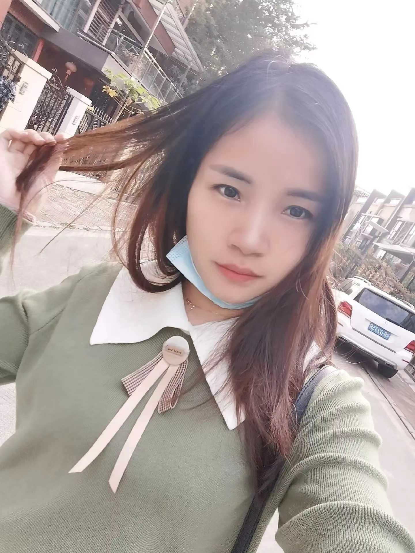 服务系妹子糖宝