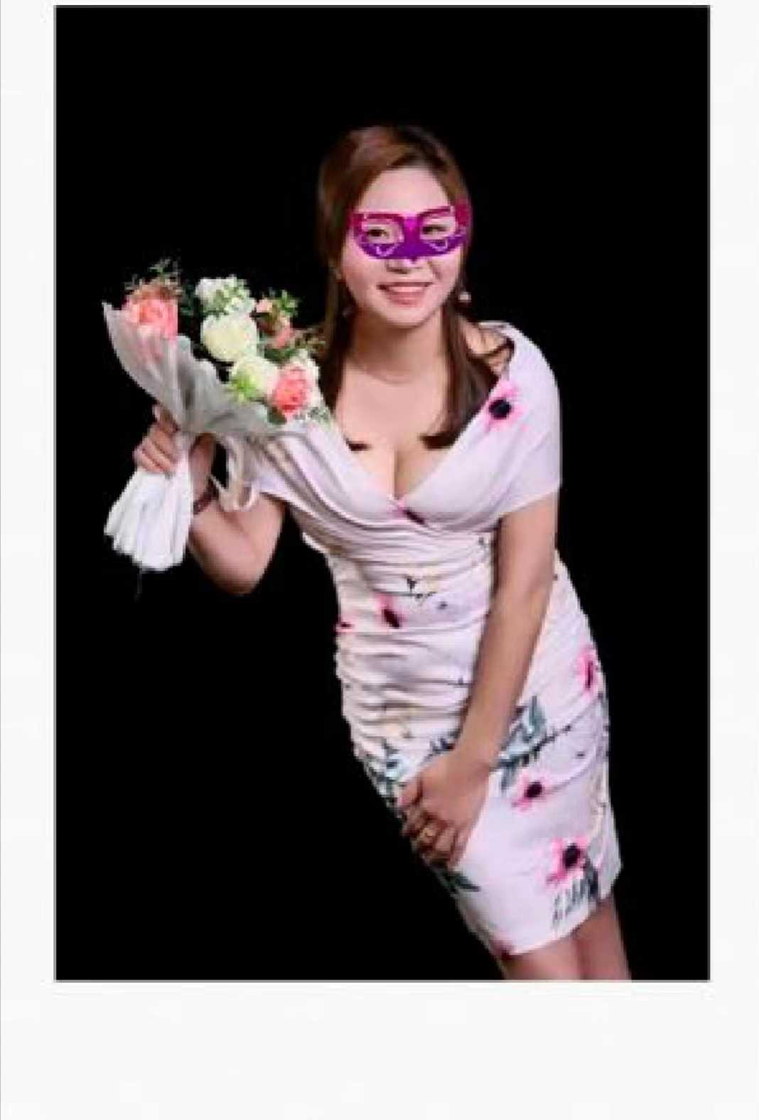 很熟练，很sao，边做边叫我宝贝