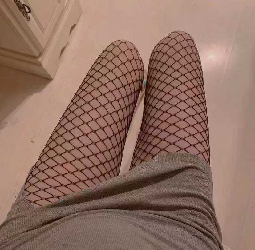 服务挺多的，摸B，姿势随意，听话