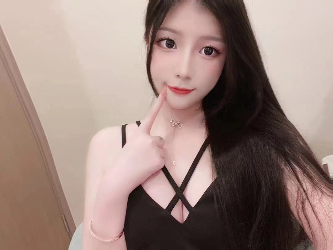 呼吸声都透露着娇喘