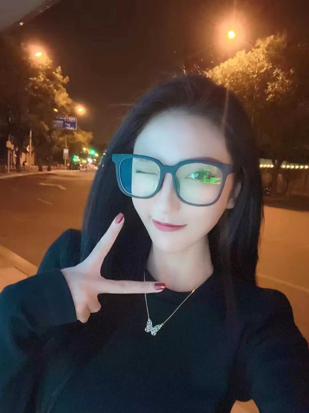 朝阳服务系甜美妹子