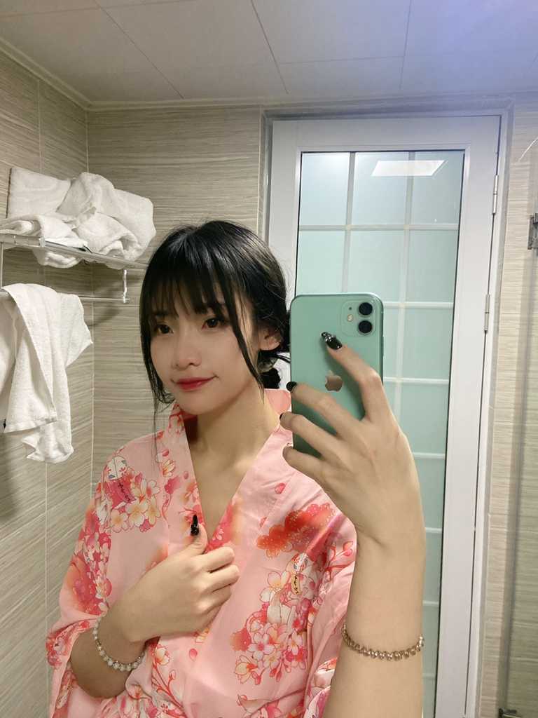 服务系漂亮妹子