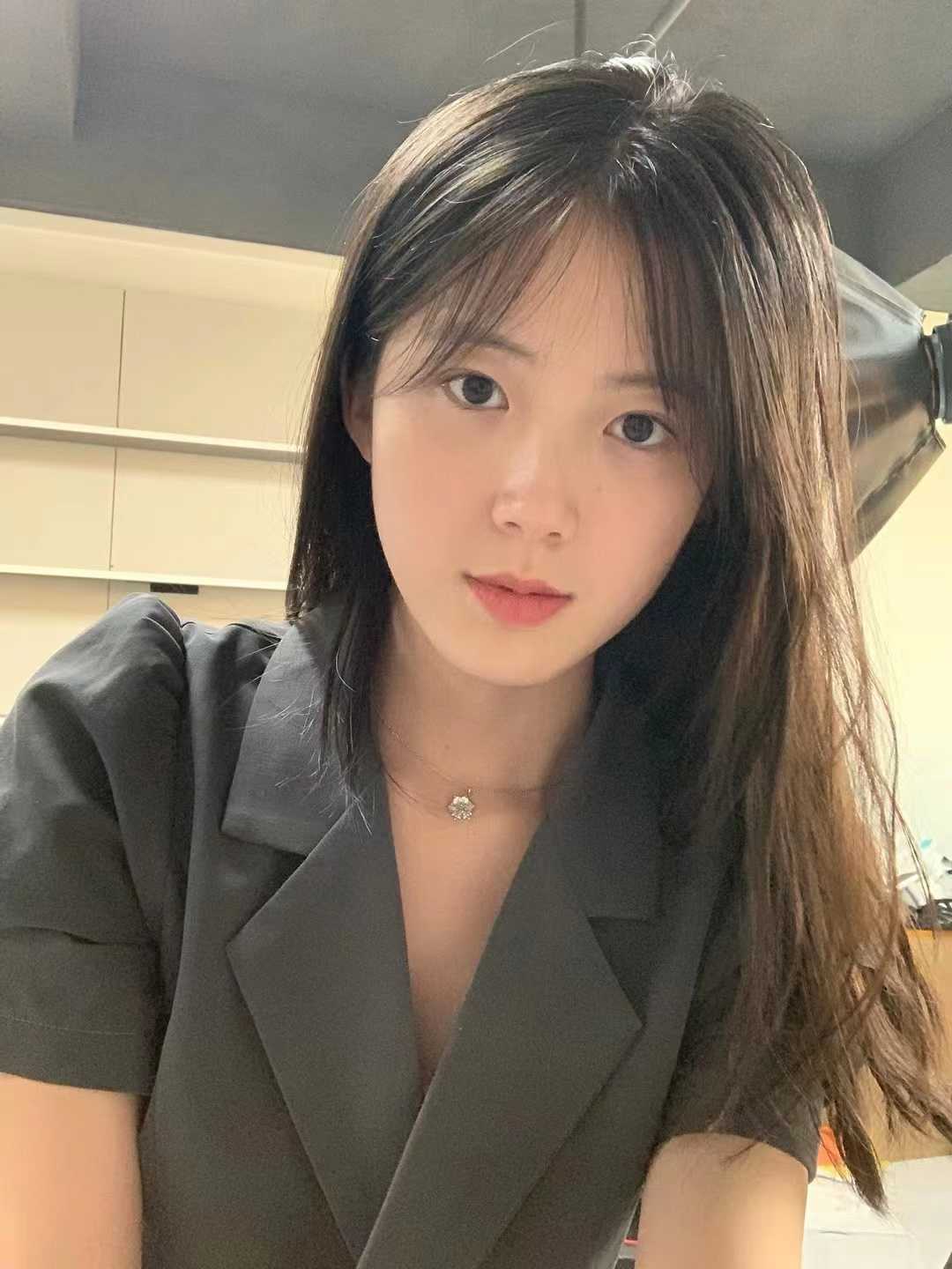 kh超级好，b还很紧水多