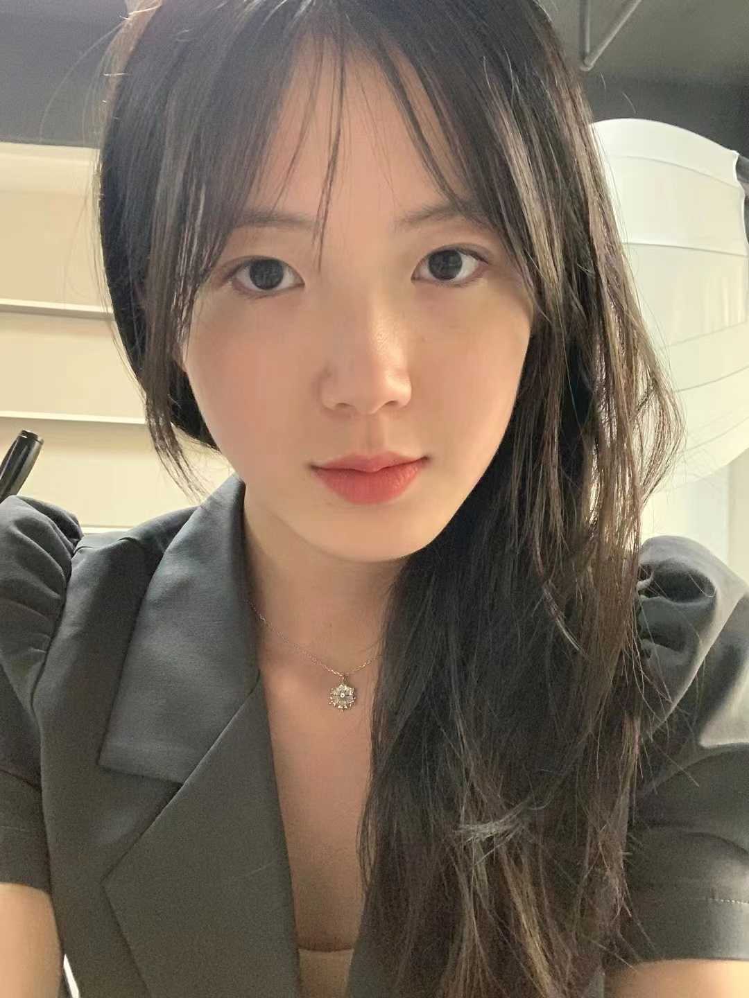 kh超级好，b还很紧水多