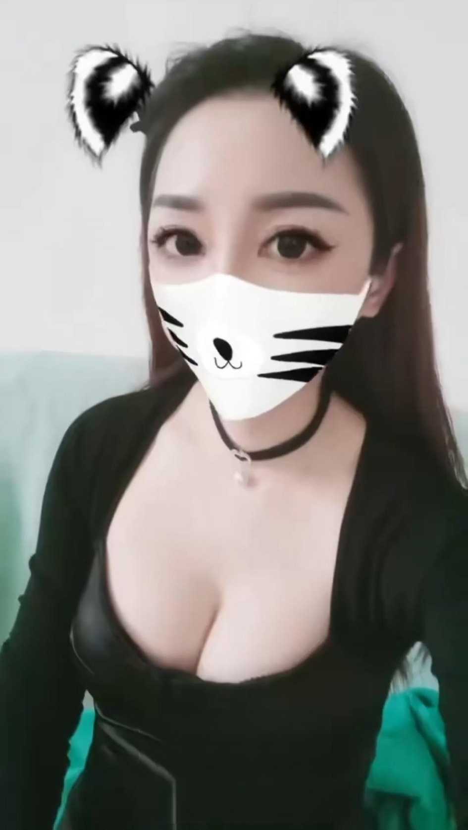 吹箫技术一流，下面水很多