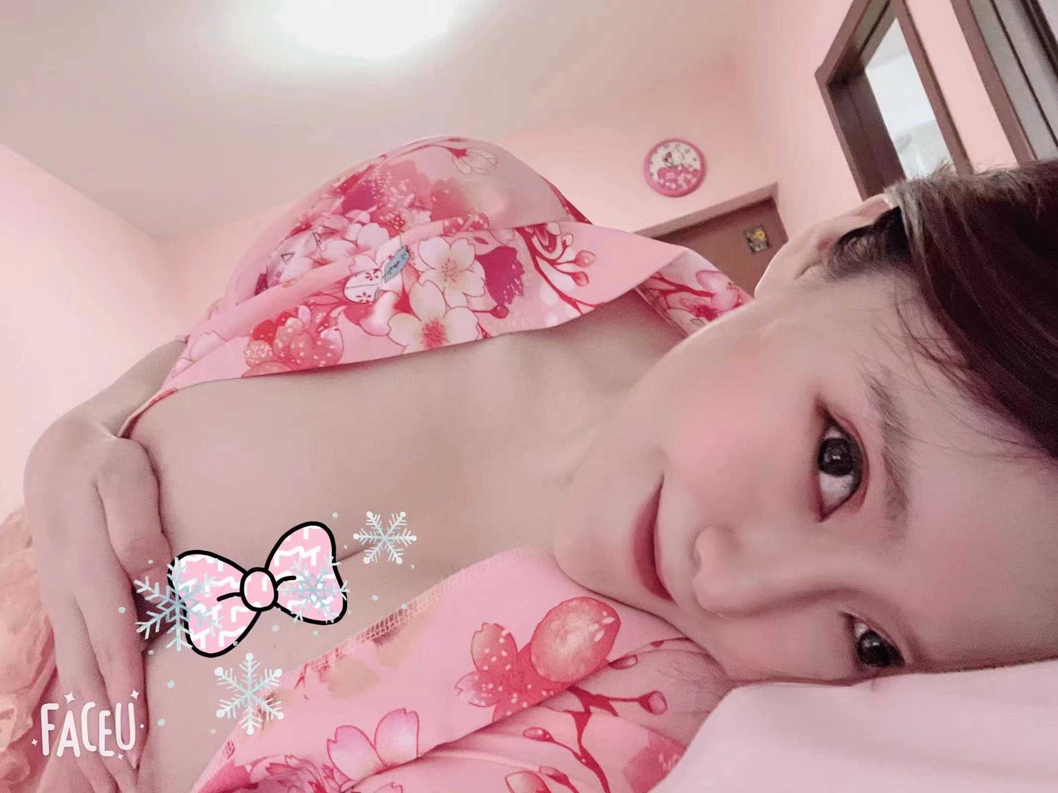 给人第一感觉就是很迷人，后入非常爽