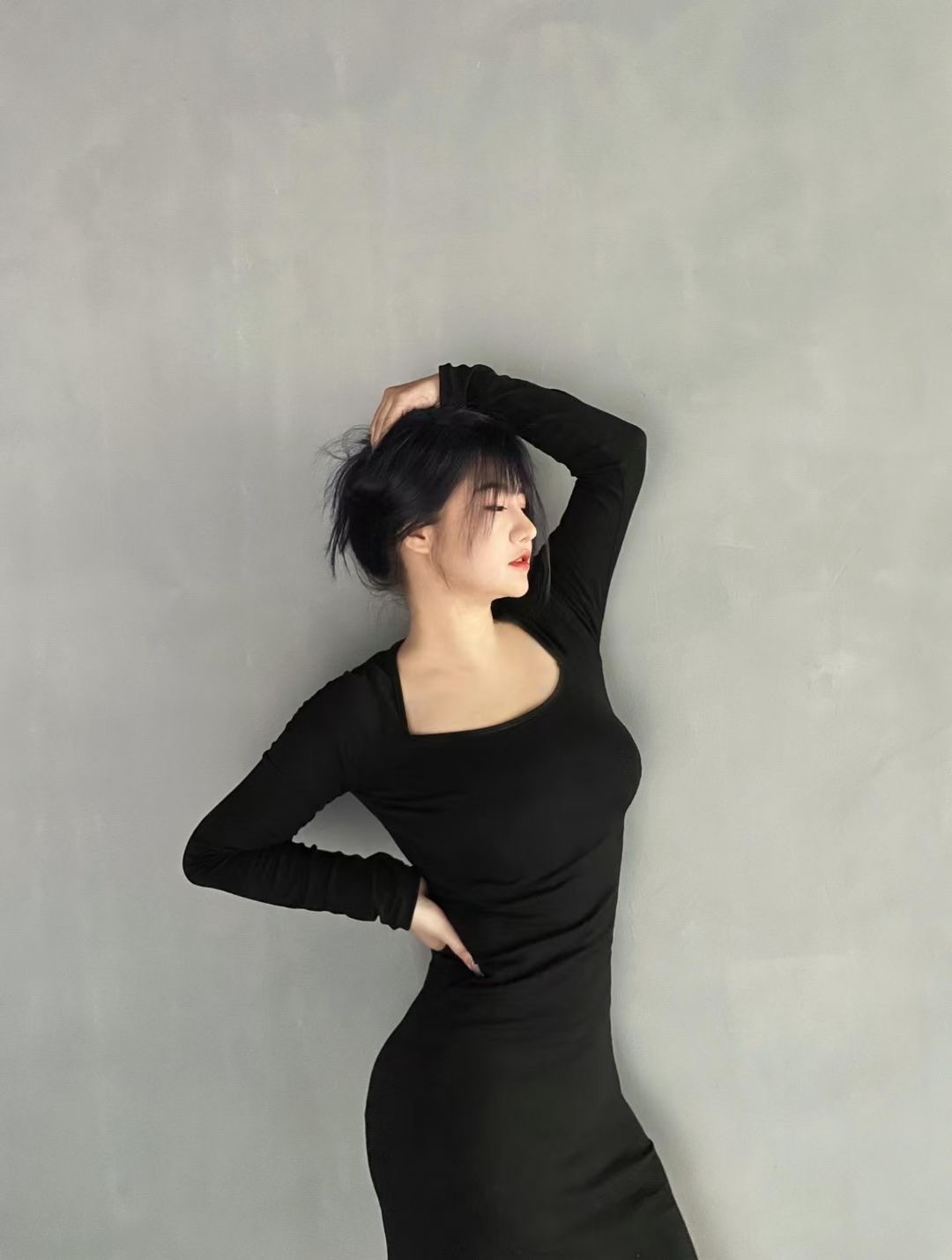 济南略丰满舞蹈妹子