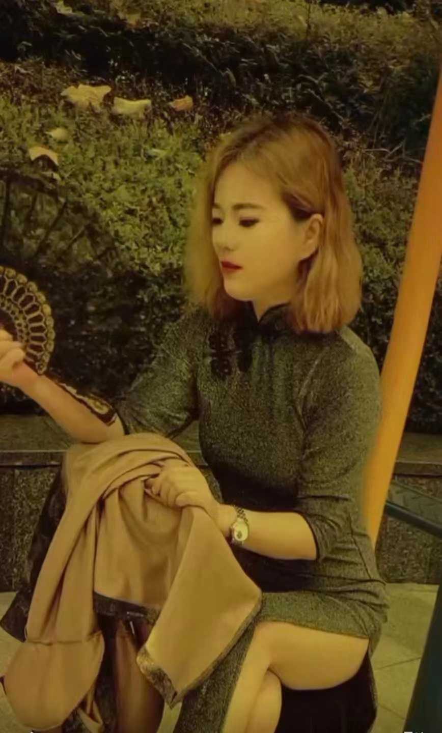 服务系曰范少妇