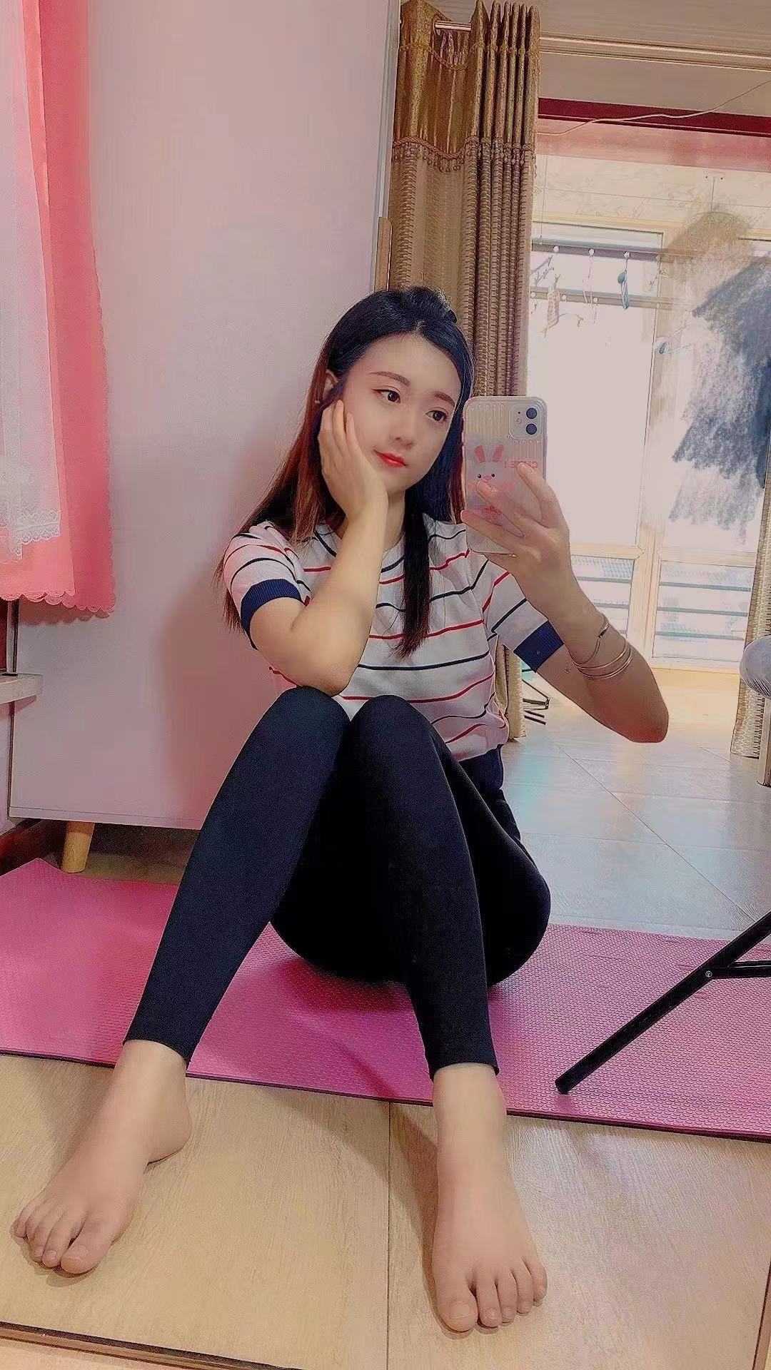 服务好sao话不断的漂亮妹子