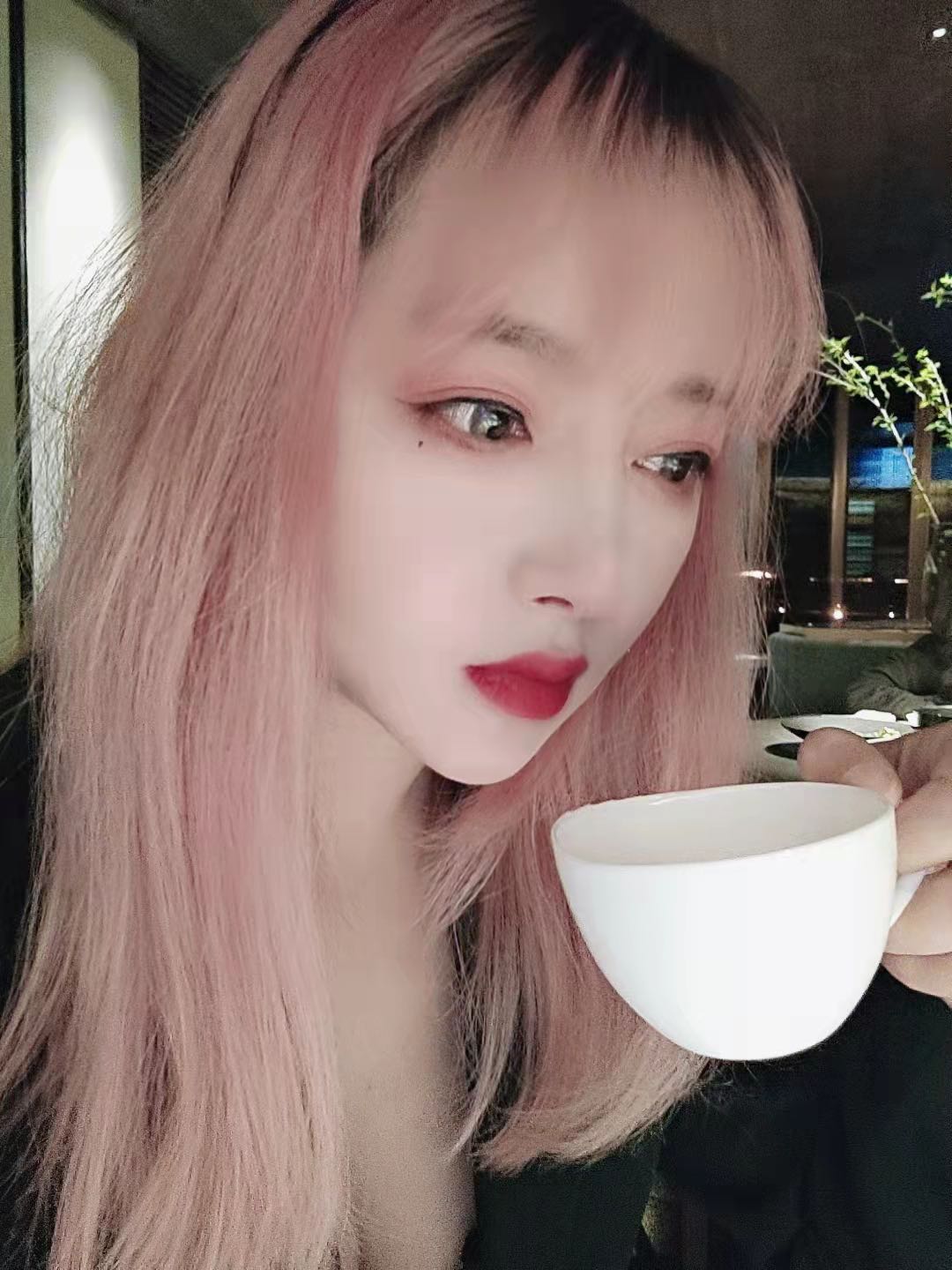 一个漂亮的兼职小妹妹