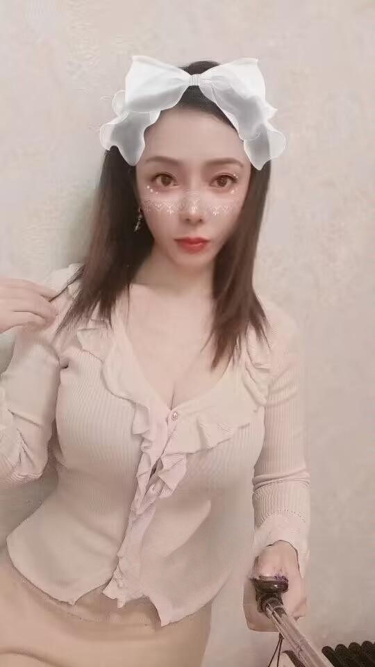 成都婉柔，经常被我反食，挺不错的资源