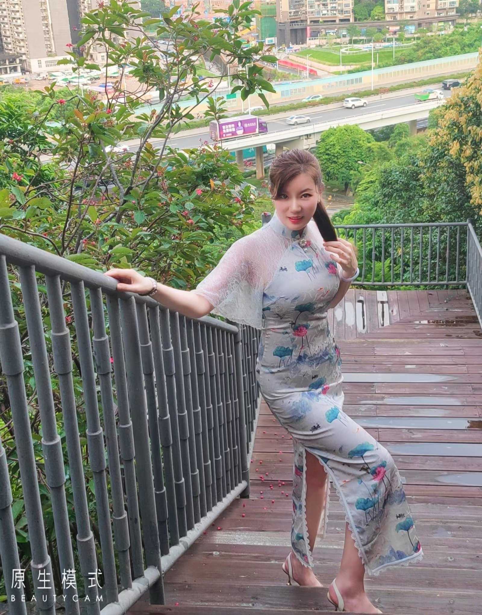 体验龙华蓝玫瑰风韵犹存