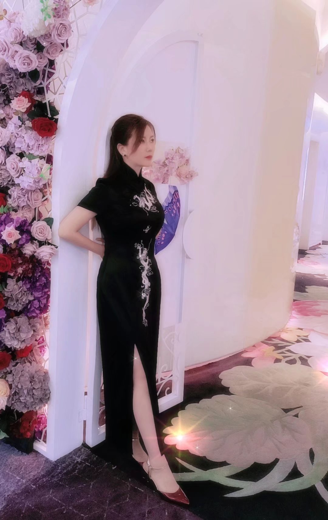 体验龙华蓝玫瑰风韵犹存