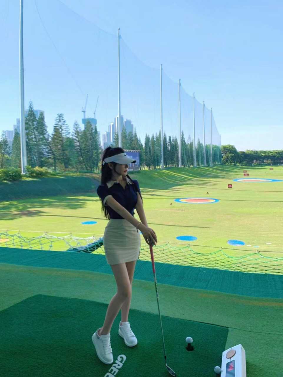 深圳坂田[吃瓜][吃瓜][吃瓜][吃瓜]  个人兼职，96年.164.   95    c