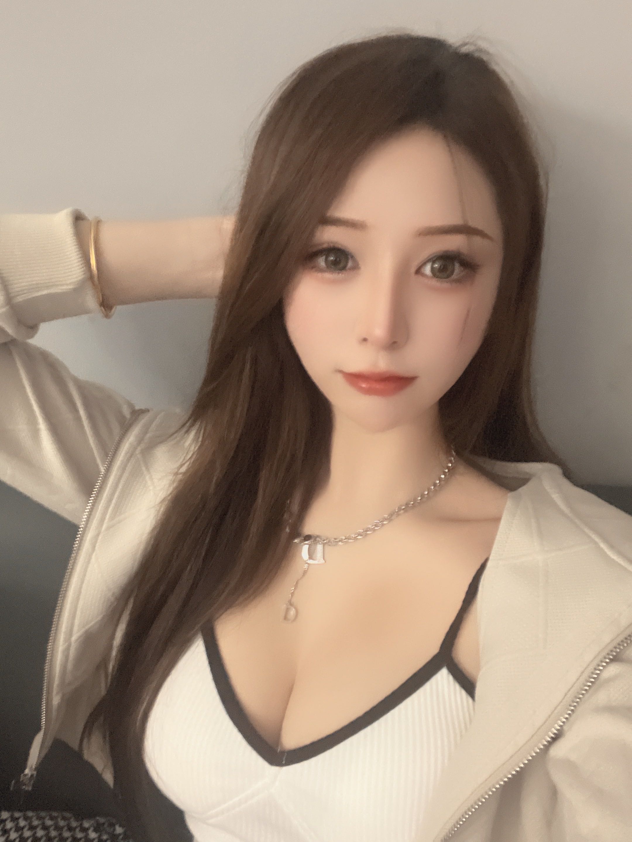 市北长腿黑丝大奶sao妹